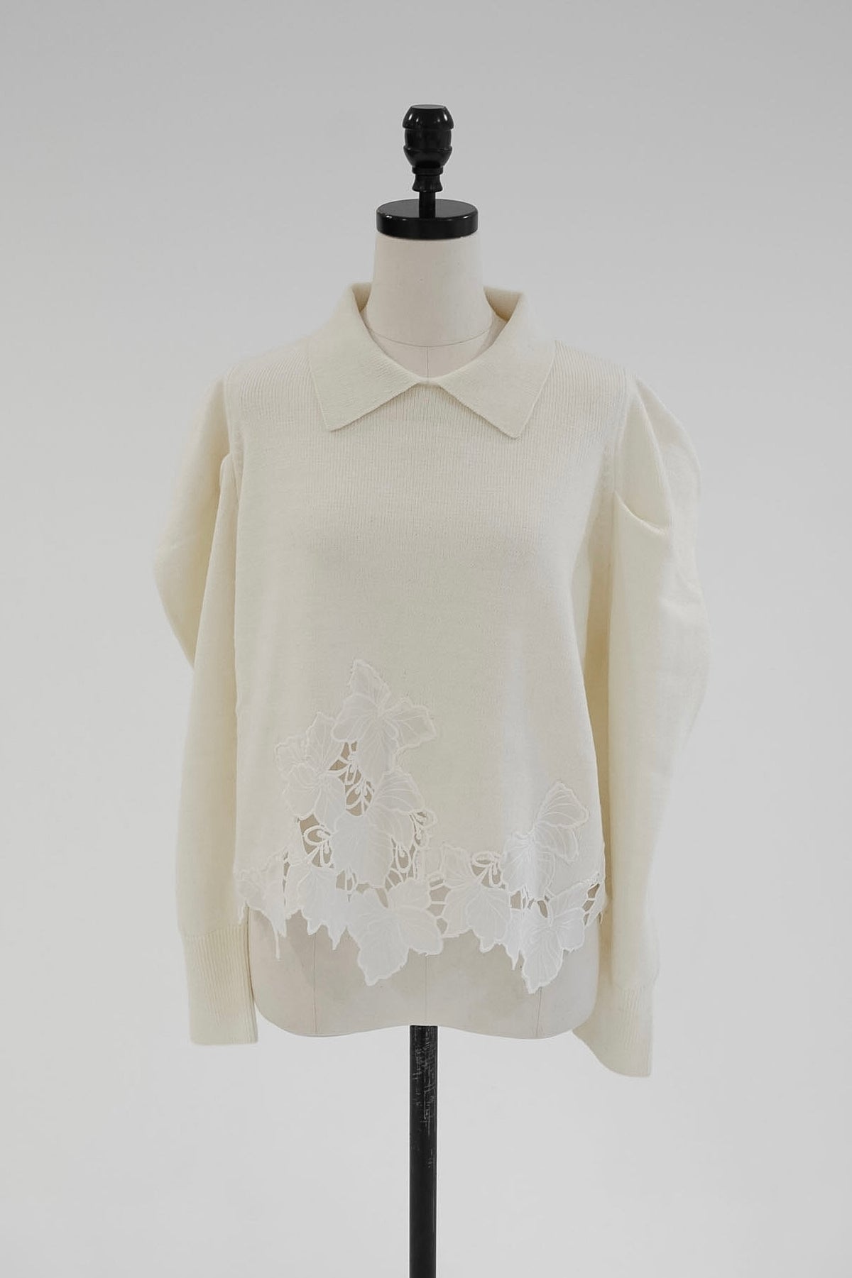 lace hem collar knit