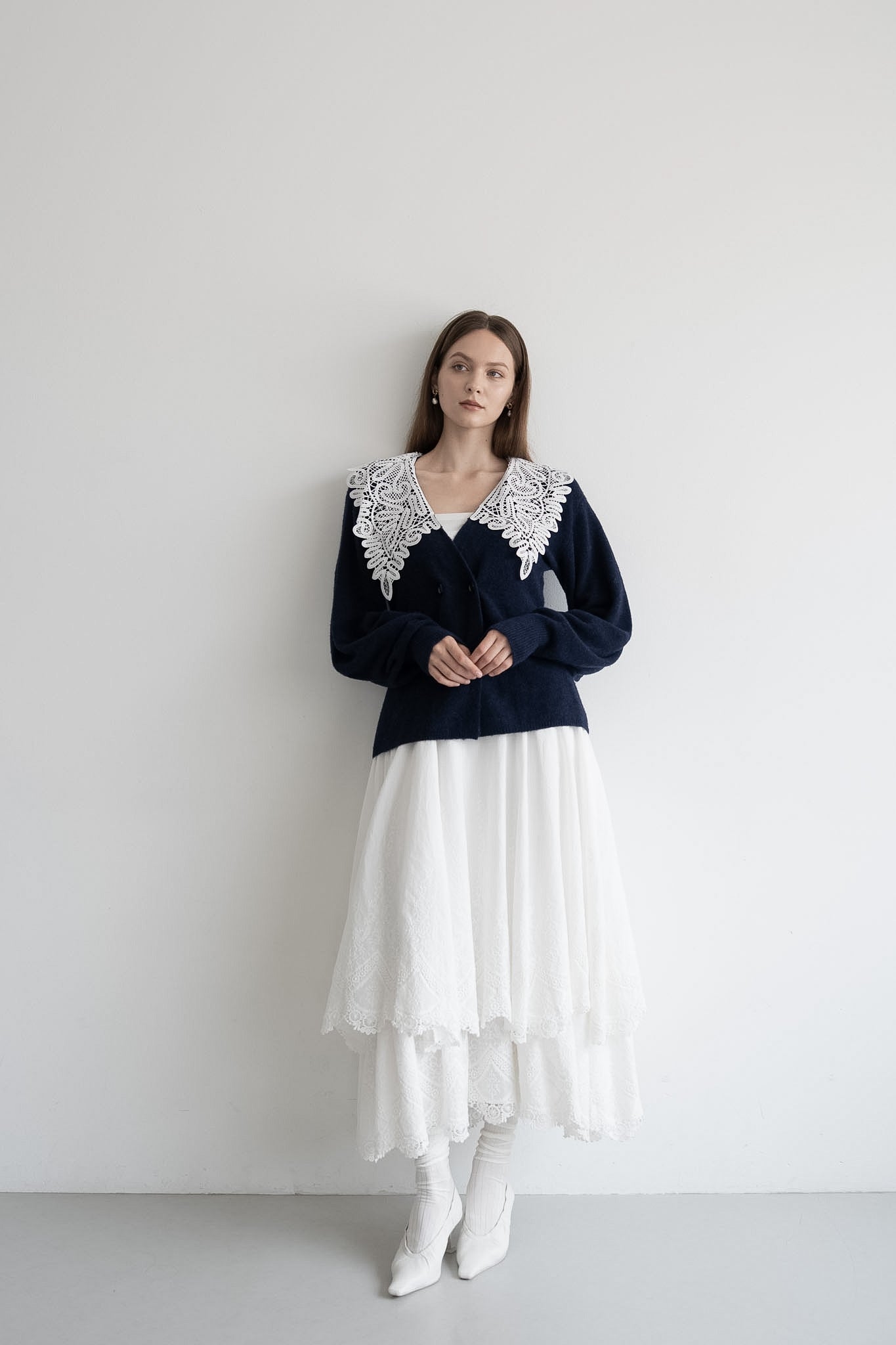 lace collar knit cardigan