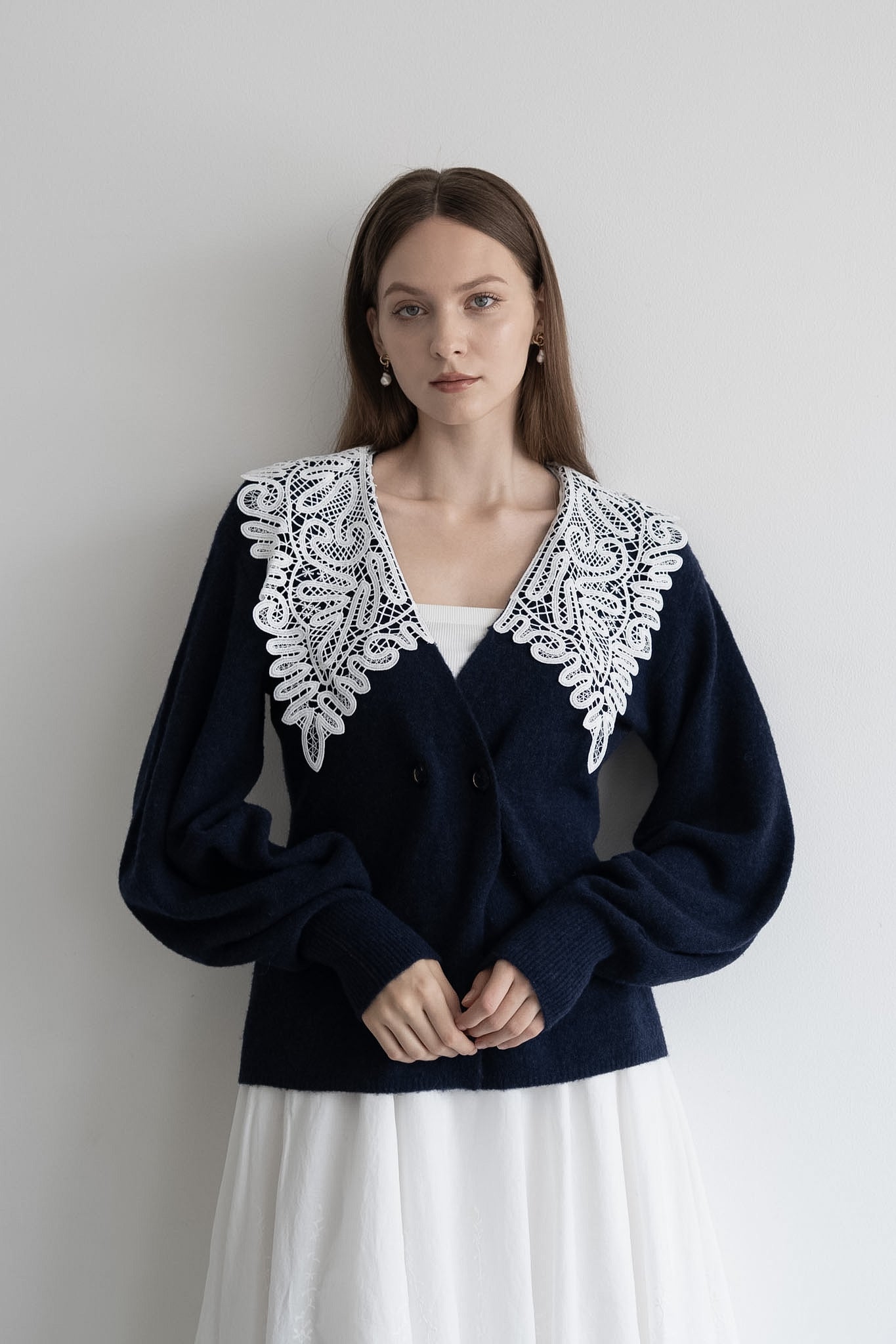 lace collar knit cardigan