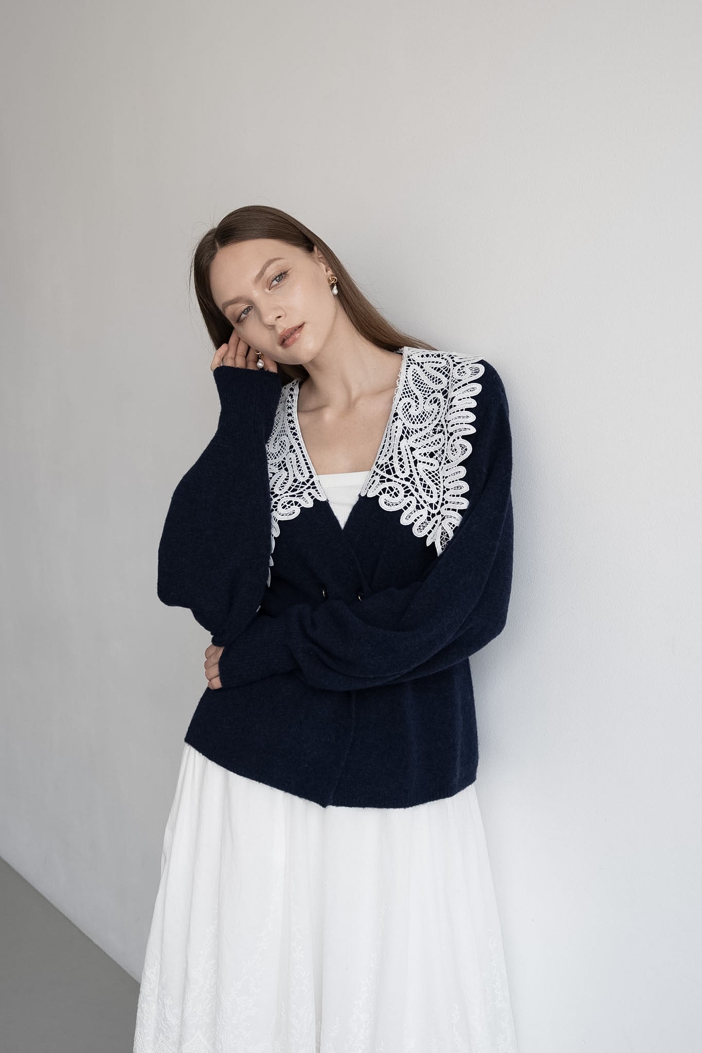 lace collar knit cardigan