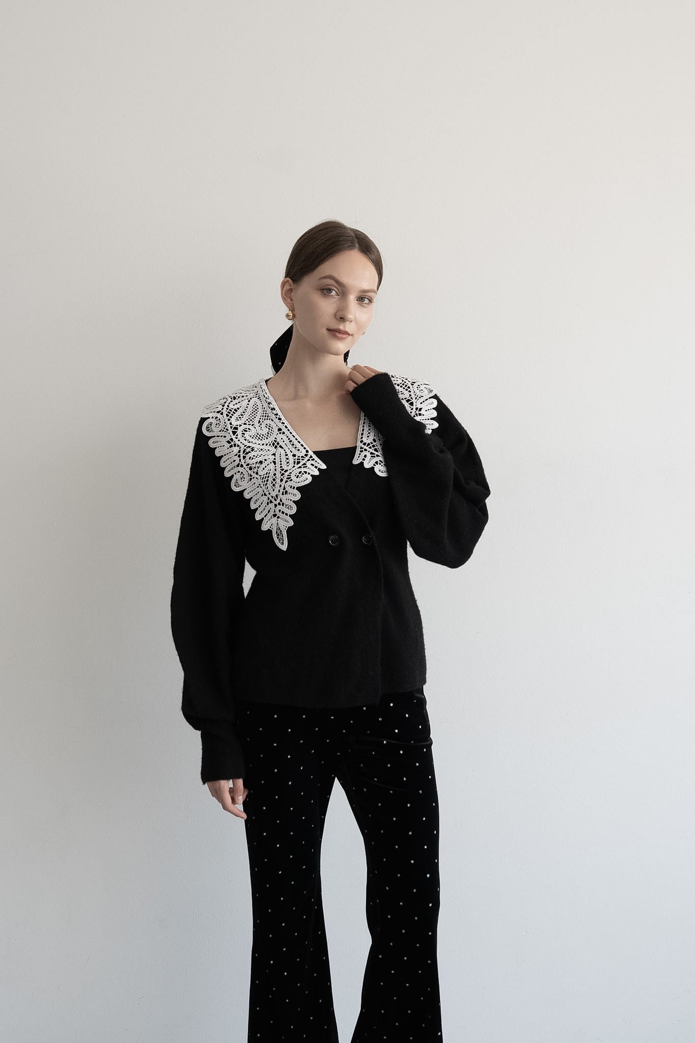 トップス Acka lace collar knit cardigan lace collar knit cardigan – Acka online store