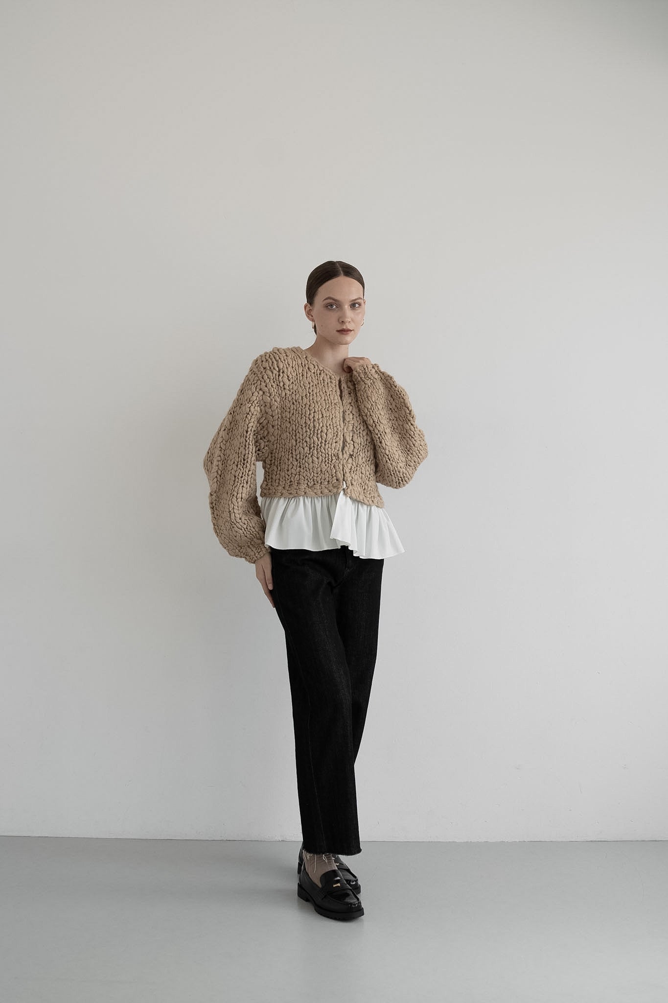 frill hand knit cardigan