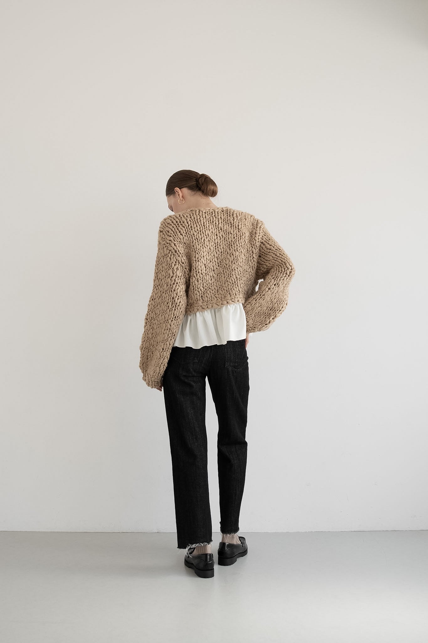 frill hand knit cardigan