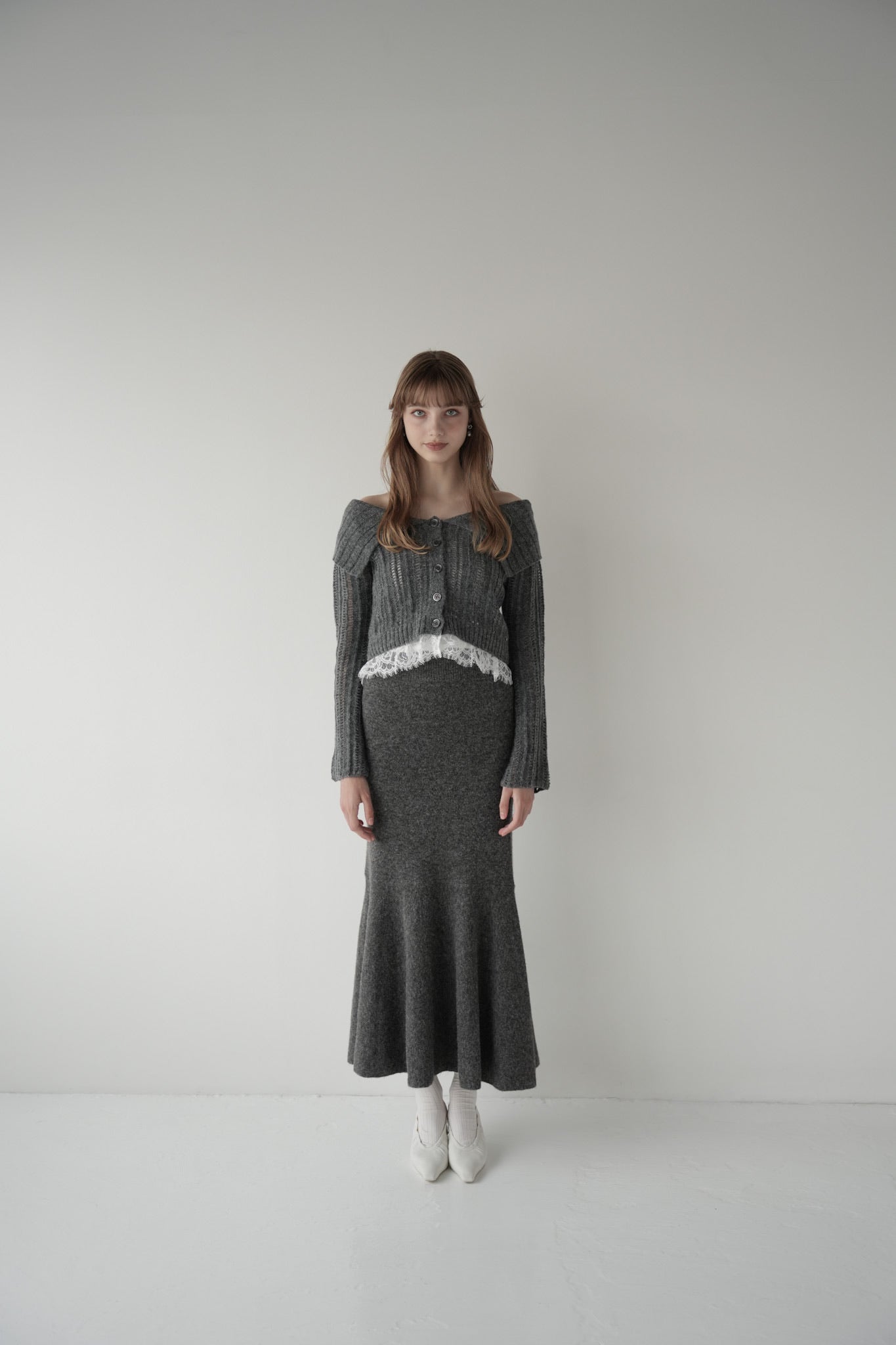 lace hem cable knit