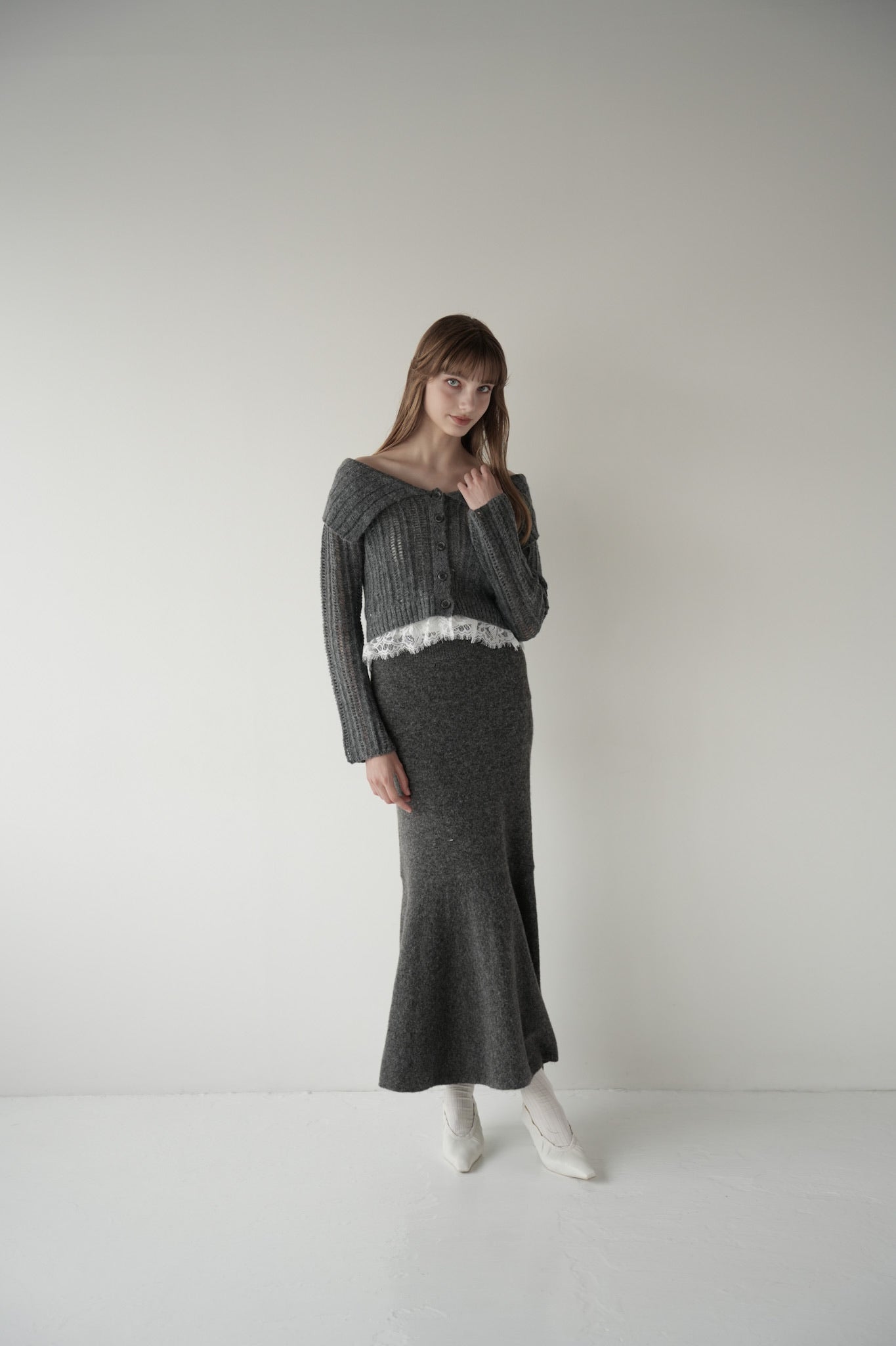 lace hem cable knit