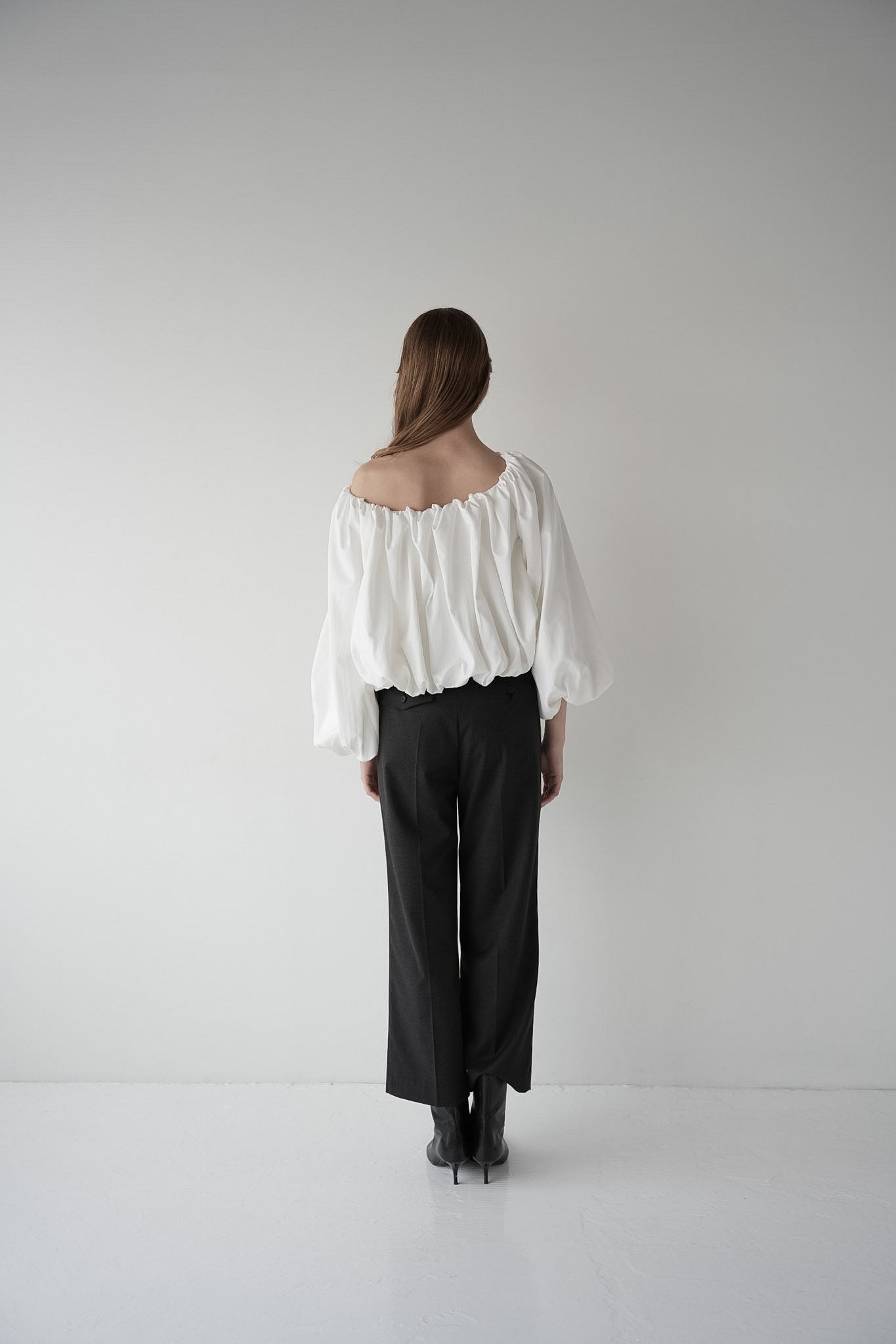 volume balloon blouse