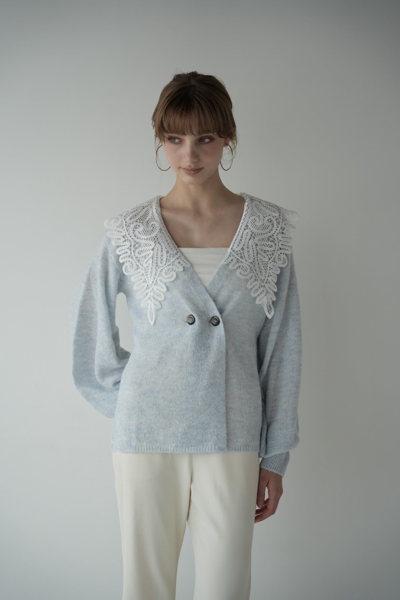 lace collar knit cardigan