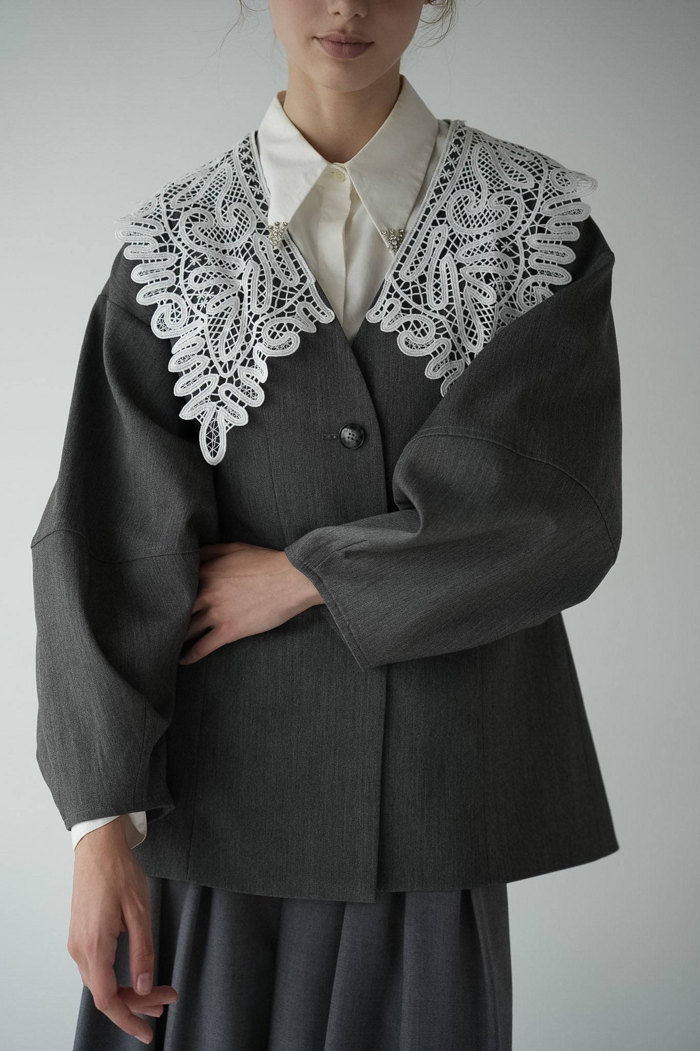 lace collar jacket
