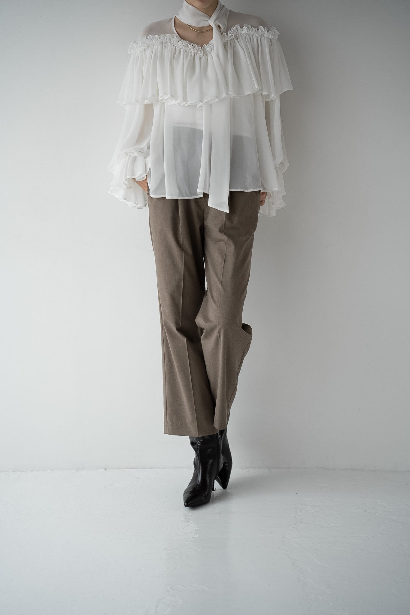 mannish tuck slacks