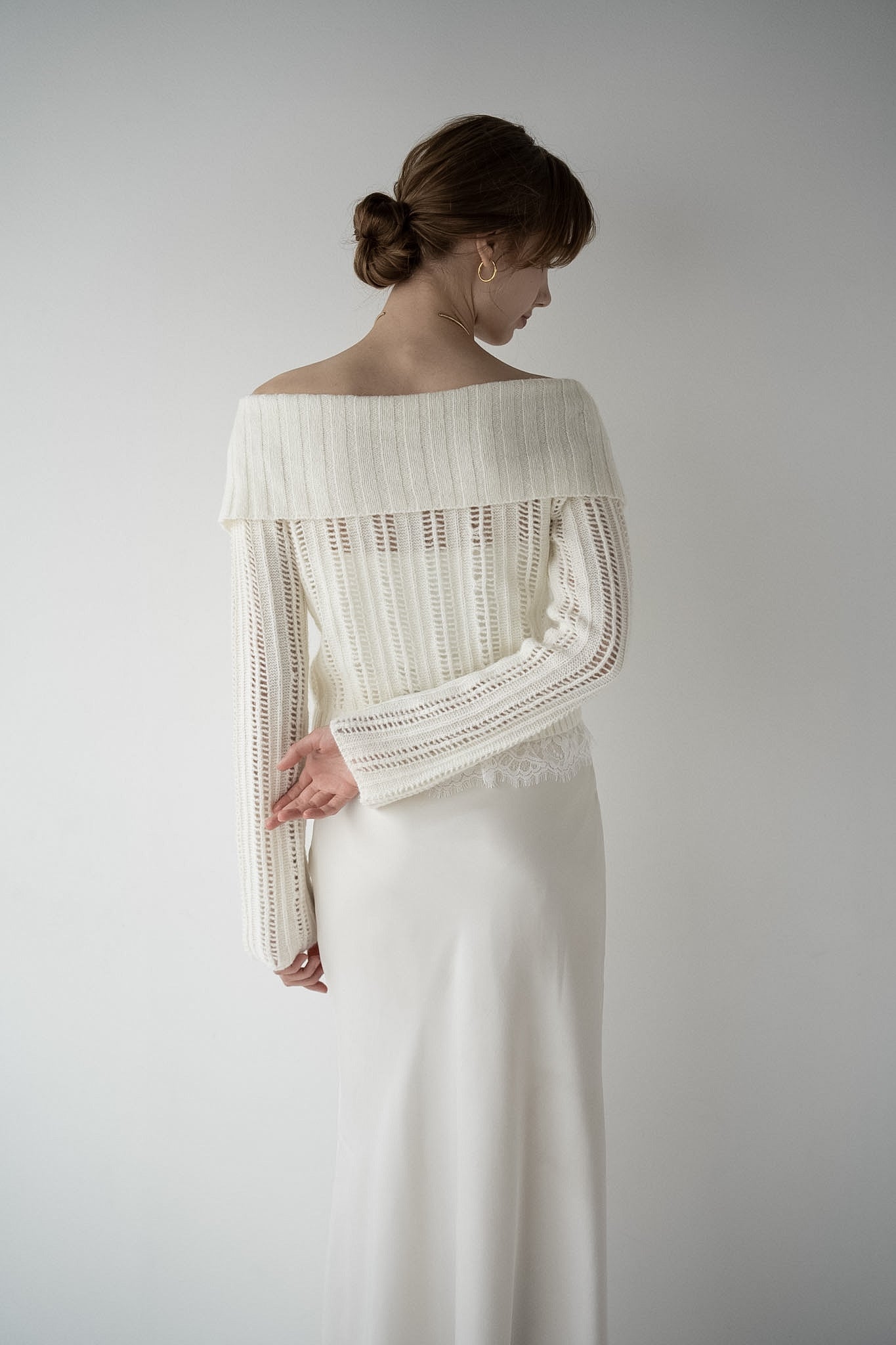 lace hem cable knit