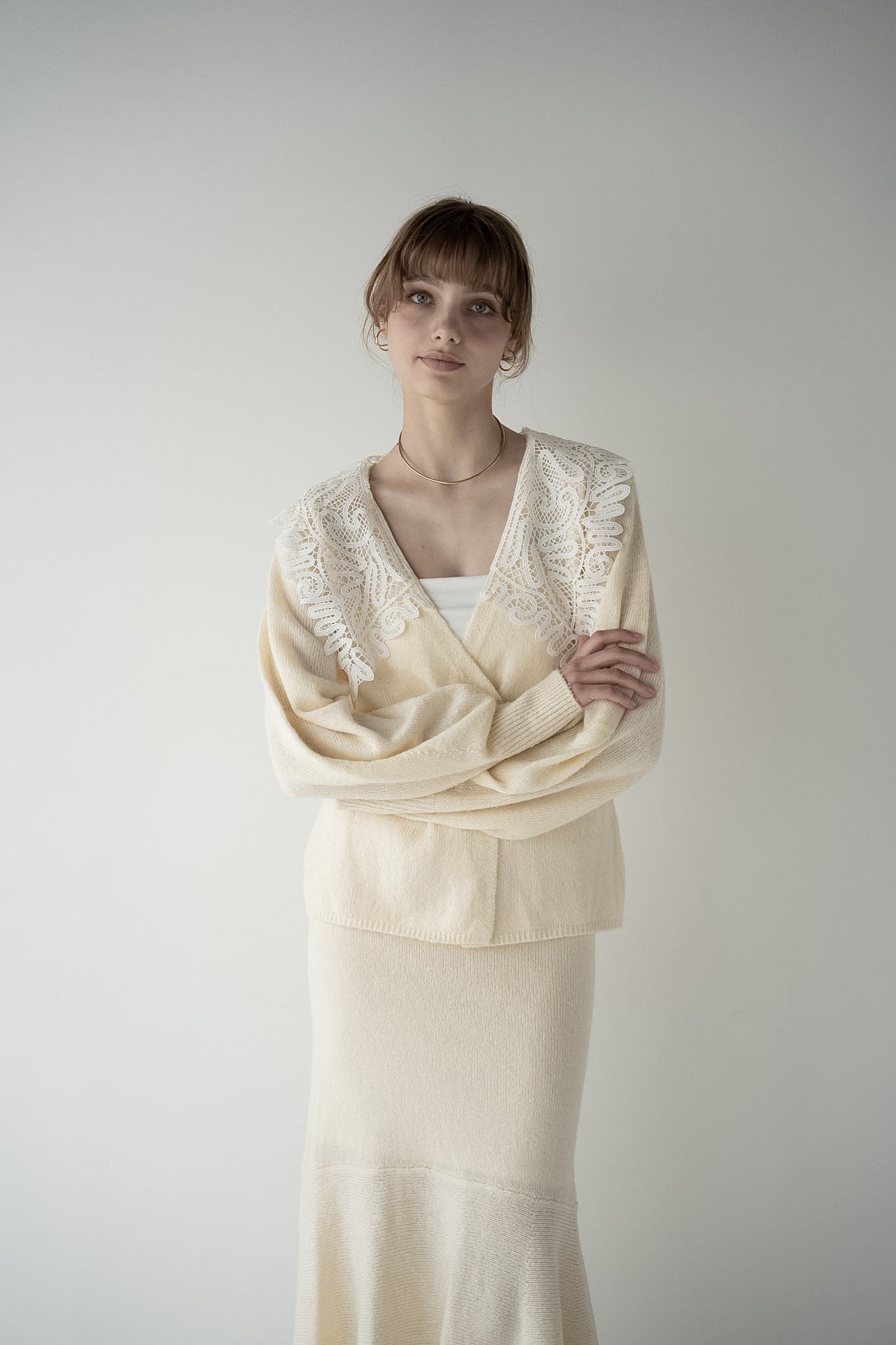 lace collar knit cardigan
