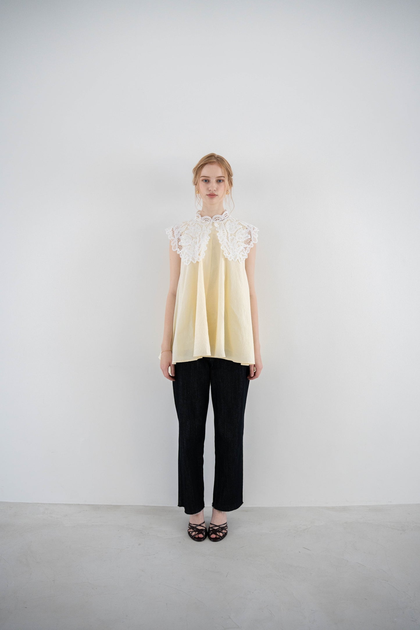 classic lace collar tops