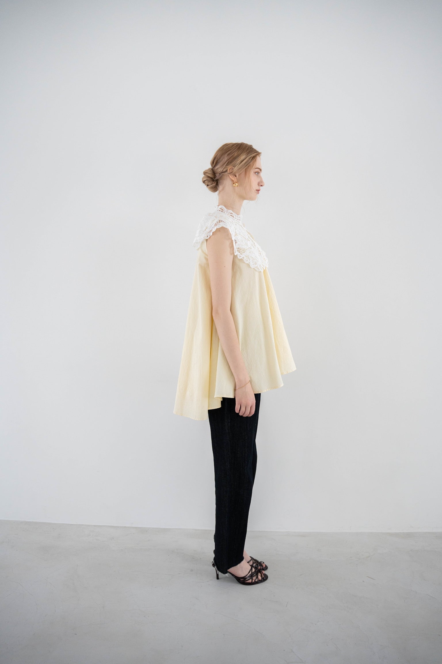 classic lace collar tops – Acka online store
