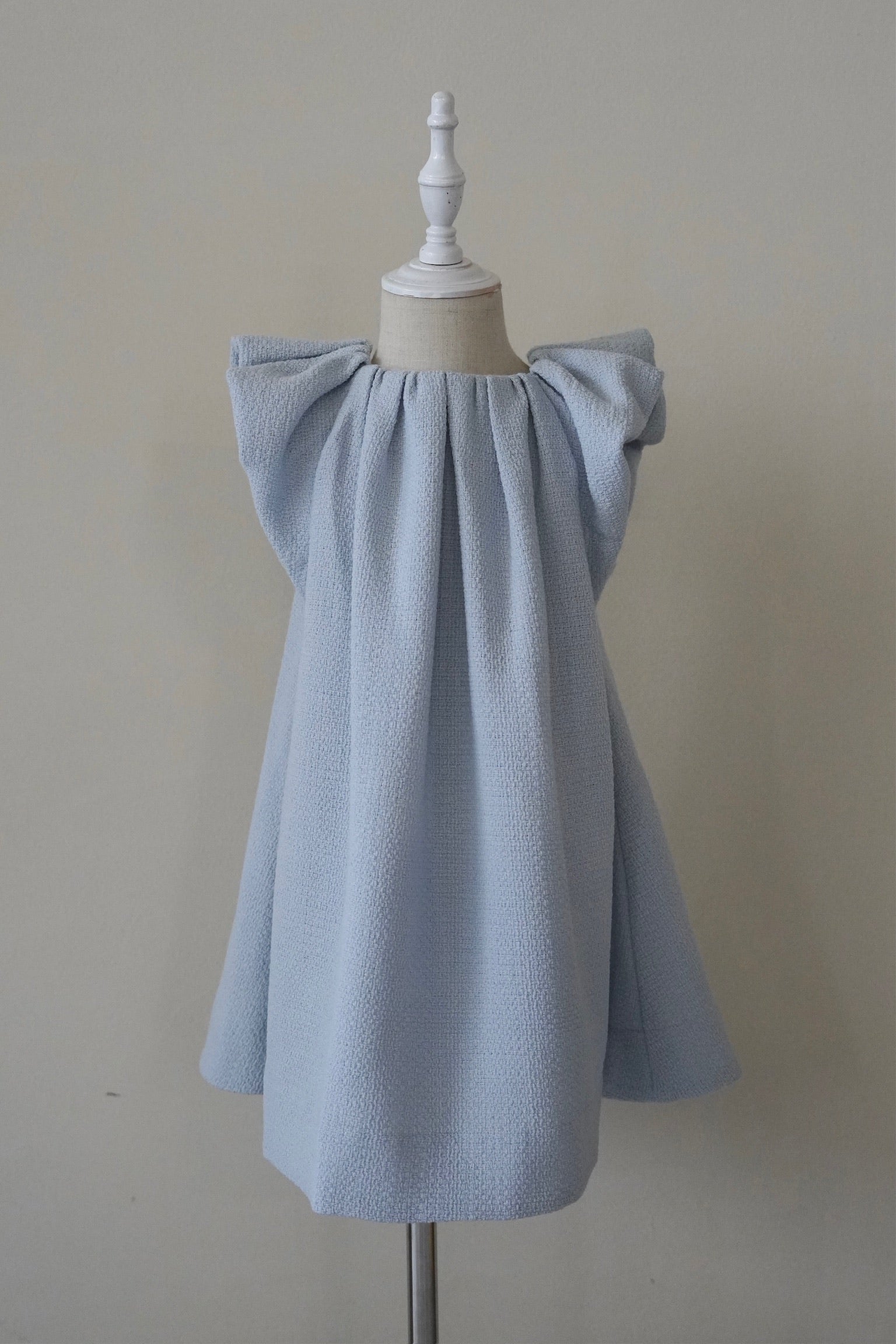 kids］drape one-piece – Acka online store